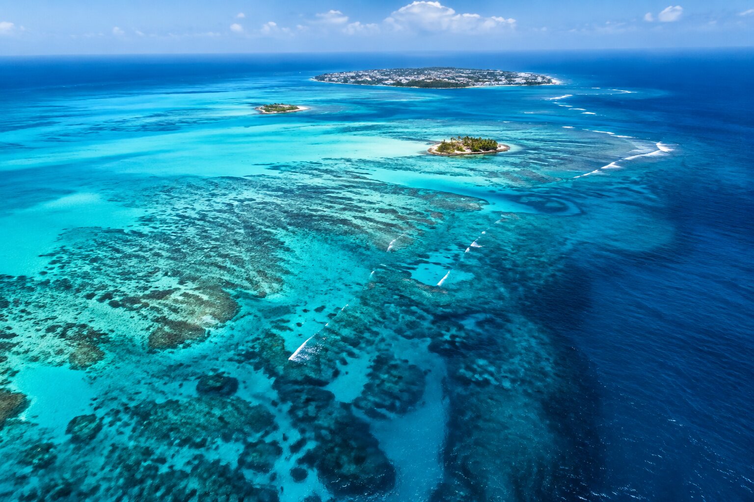 Vista aérea del mar de siete colores de San Andrés